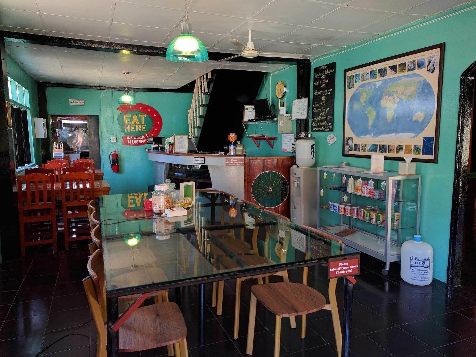 Funky Box Hostel Wiang Chiang Khong Exterior foto